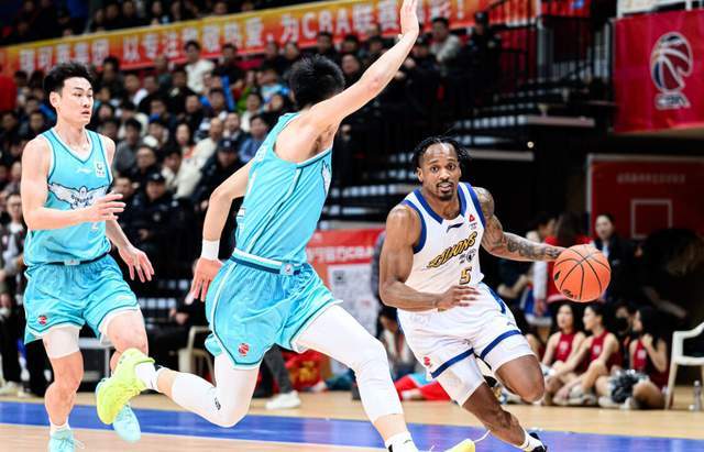 开云-广厦主场再战山东全力复仇！胡金秋硬磕陶汉林，王博要亮出杀手锏